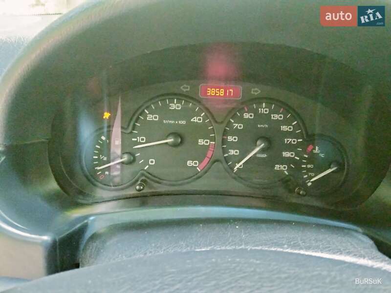 Минивэн Peugeot Partner 2005 в Хмельницком