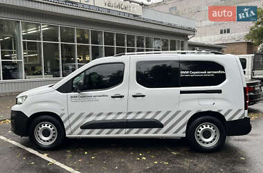 Грузопассажирский фургон Peugeot Partner 2023 в  фото 6 Грузопассажирский фургон Peugeot Partner 2023 в