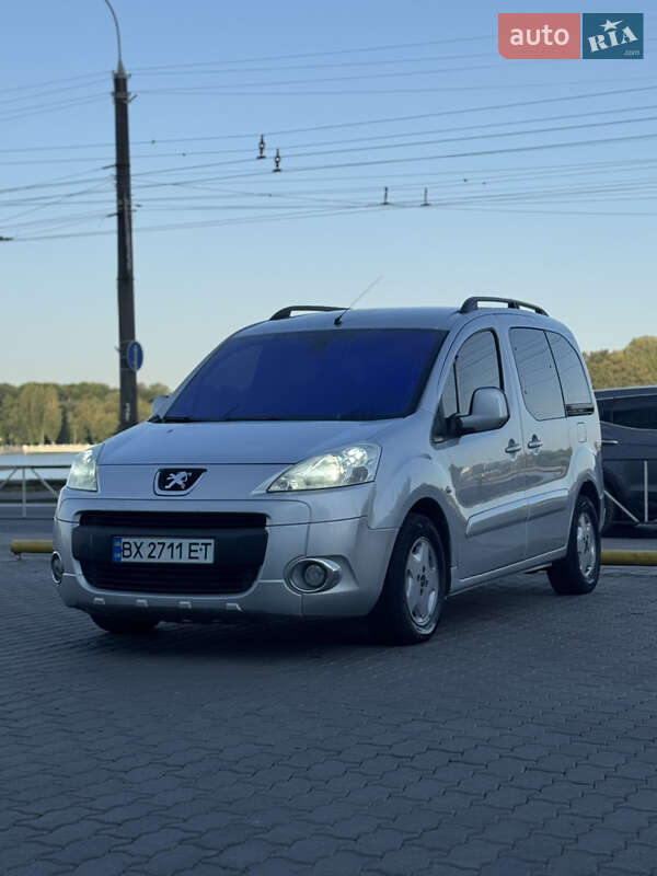 Минивэн Peugeot Partner 2010 в Хмельницком