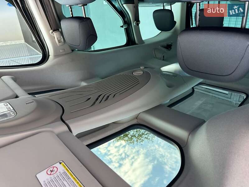 Минивэн Peugeot Partner 2011 в Ивано-Франковске