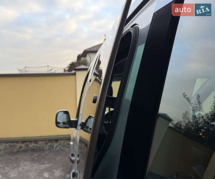 Минивэн Peugeot Partner 2017 в Львове