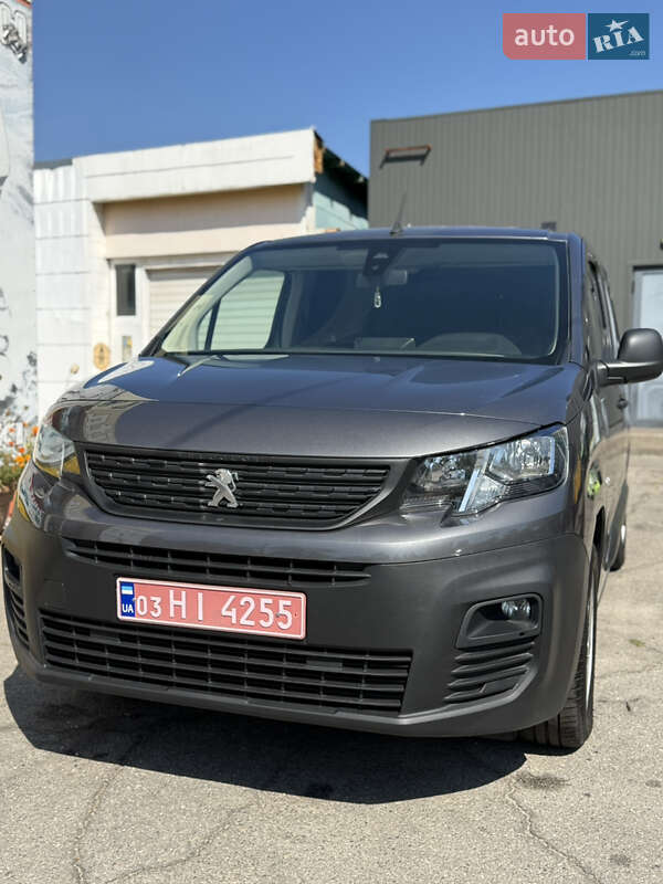 Вантажний фургон Peugeot Partner 2020 в Запоріжжі