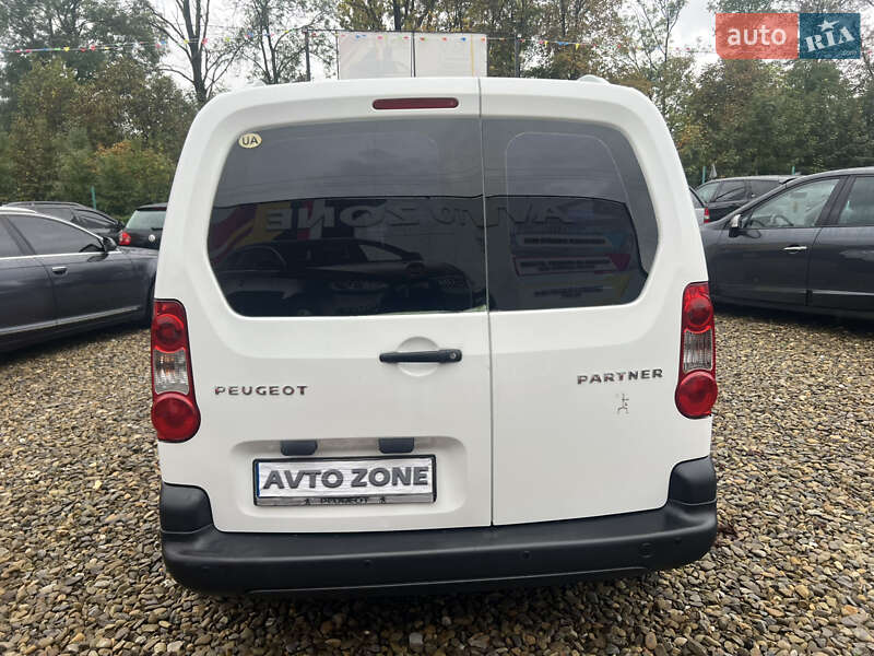 Мінівен Peugeot Partner 2010 в Коломиї