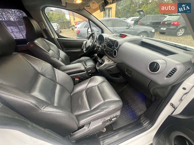 Мінівен Peugeot Partner 2010 в Коломиї