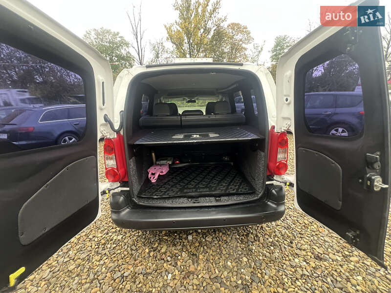 Мінівен Peugeot Partner 2010 в Коломиї