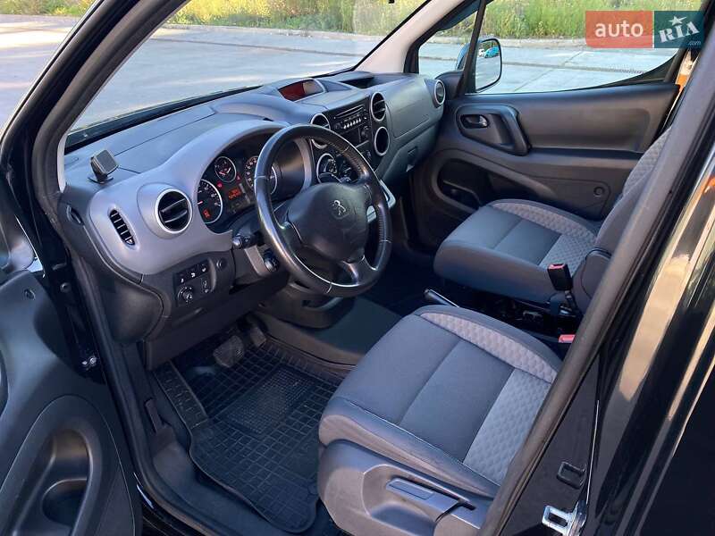 Минивэн Peugeot Partner 2016 в Киеве