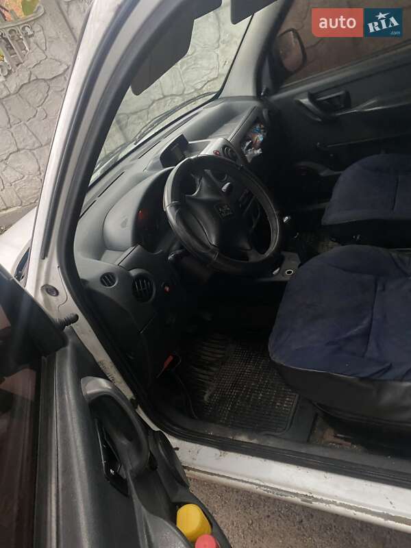 Вантажний фургон Peugeot Partner 2008 в Сарнах фото 2 Вантажний фургон Peugeot Partner 2008 в Сарнах