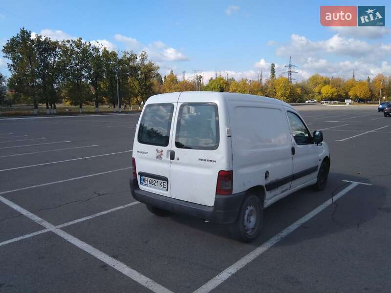 Грузовой фургон Peugeot Partner 2010 в Одессе фото 6 Грузовой фургон Peugeot Partner 2010 в Одессе
