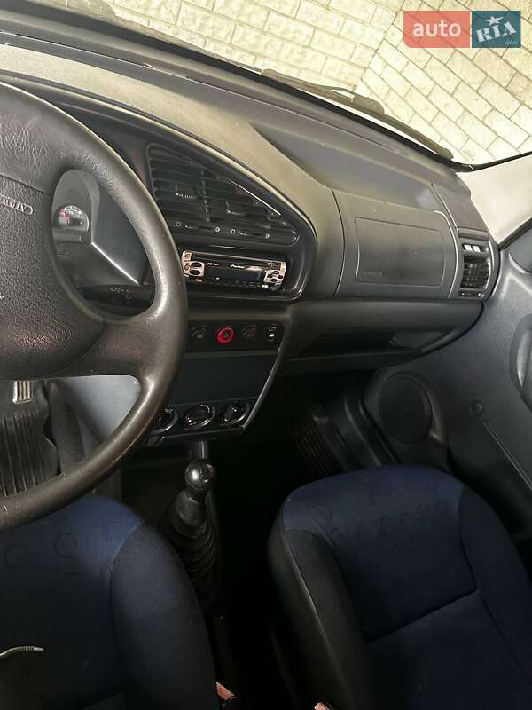 Минивэн Peugeot Partner 2002 в Ивано-Франковске