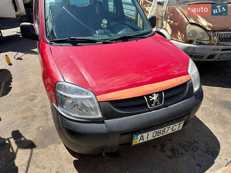 Минивэн Peugeot Partner 2011 в Обухове