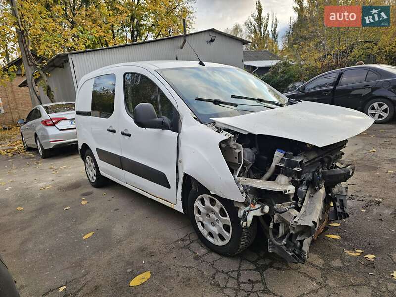 Минивэн Peugeot Partner 2011 в Киеве