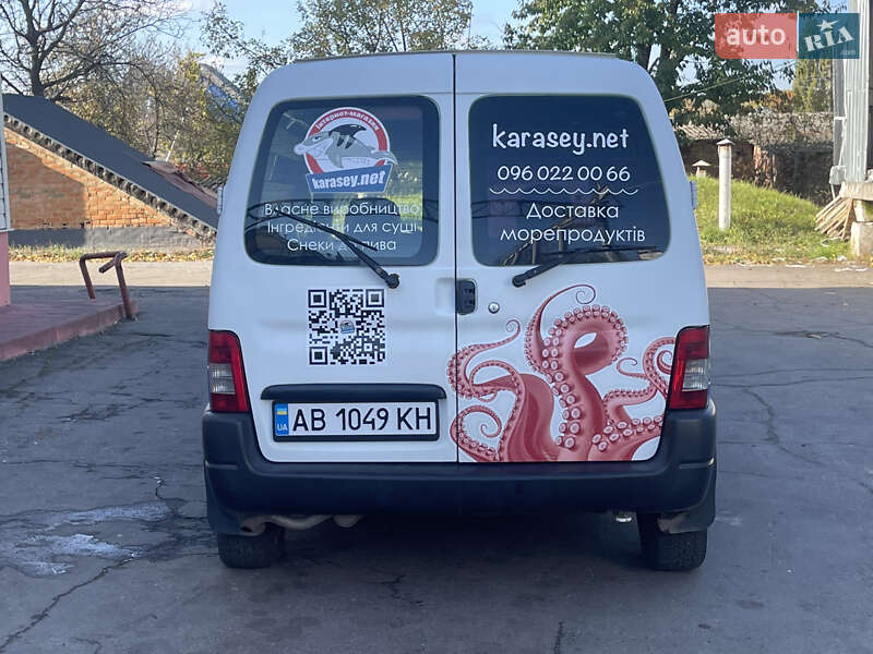 Грузовой фургон Peugeot Partner 2003 в Виннице