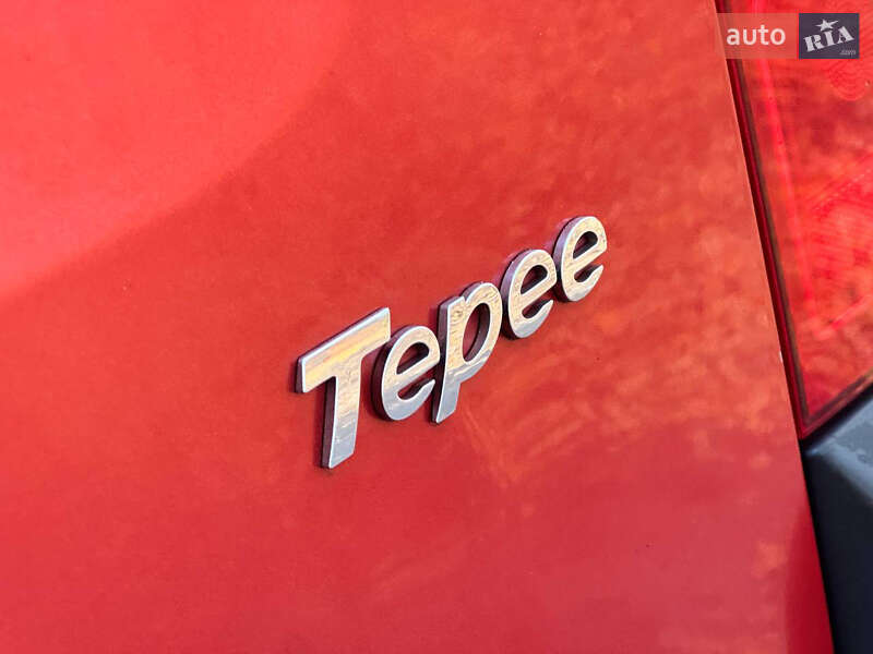 Мінівен Peugeot Partner 2010 в Охтирці