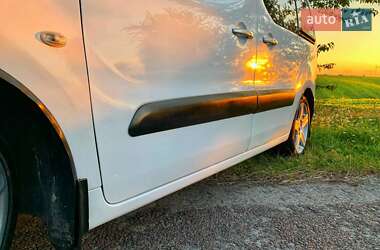 Мінівен Peugeot Partner 2010 в  фото 13 Мінівен Peugeot Partner 2010 в