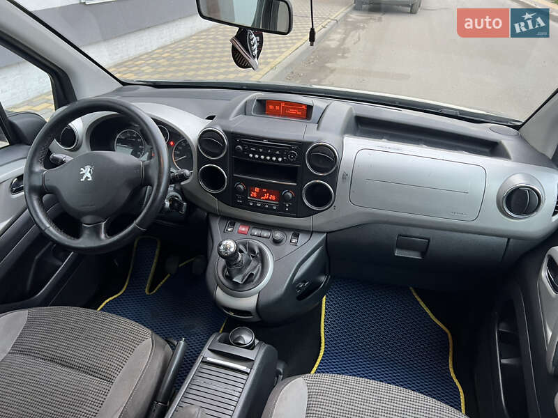 Минивэн Peugeot Partner 2009 в Киеве фото 20 Минивэн Peugeot Partner 2009 в Киеве