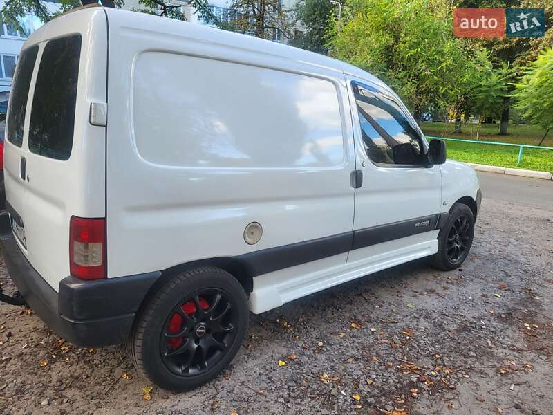 Peugeot Partner 2012