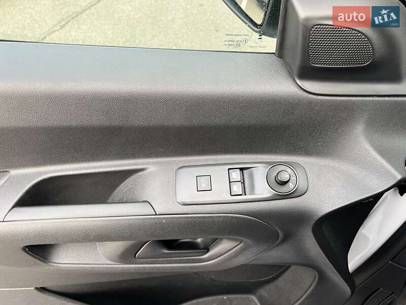 Грузовой фургон Peugeot Partner 2024 в Киеве фото 12 Грузовой фургон Peugeot Partner 2024 в Киеве