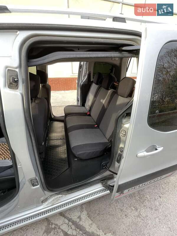 Минивэн Peugeot Partner 2009 в Ровно фото 8 Минивэн Peugeot Partner 2009 в Ровно