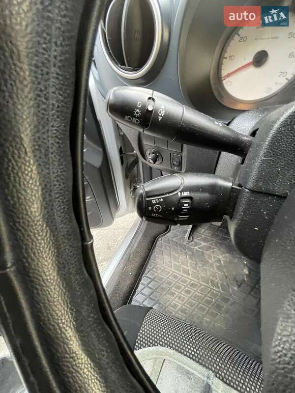 Минивэн Peugeot Partner 2009 в Ровно фото 18 Минивэн Peugeot Partner 2009 в Ровно