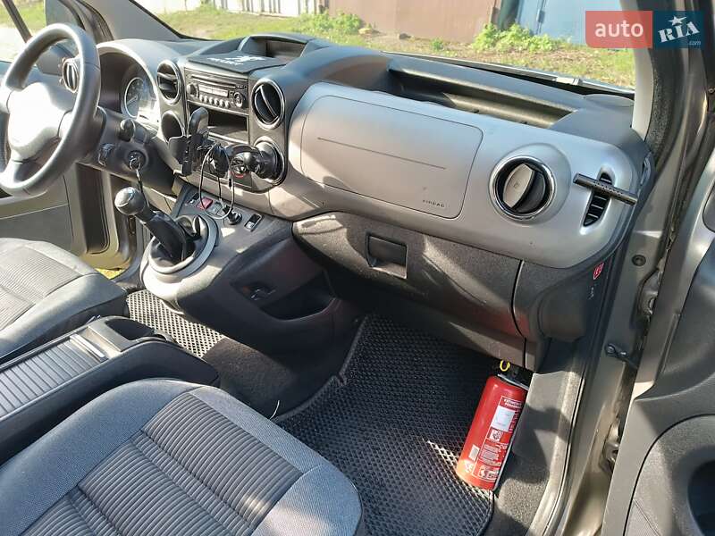 Минивэн Peugeot Partner 2009 в Киеве фото 14 Минивэн Peugeot Partner 2009 в Киеве