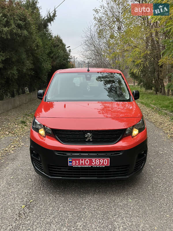 Грузовой фургон Peugeot Partner 2019 в Луцке фото 12 Грузовой фургон Peugeot Partner 2019 в Луцке