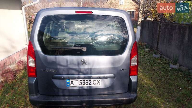 Минивэн Peugeot Partner 2010 в Ивано-Франковске