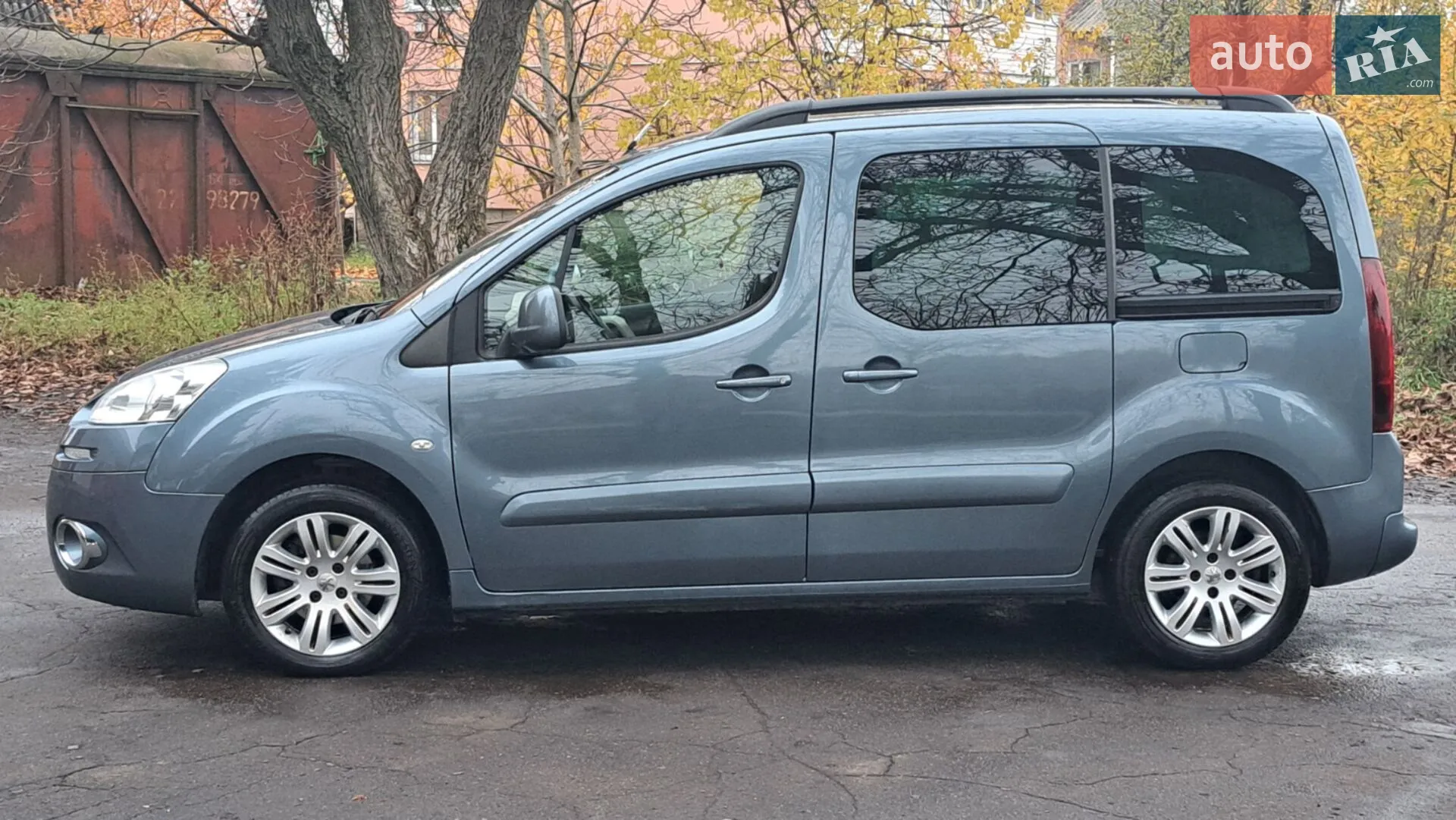 2012 Peugeot Partner - мініатюра 19