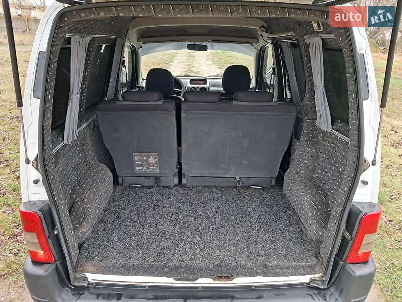 Минивэн Peugeot Partner 2006 в Гайсине фото 13 Минивэн Peugeot Partner 2006 в Гайсине