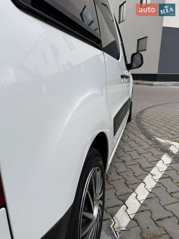 Мінівен Peugeot Partner 2009 в Хмельницькому фото 11 Мінівен Peugeot Partner 2009 в Хмельницькому