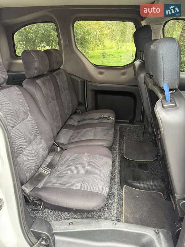 Мінівен Peugeot Partner 2009 в Хмельницькому фото 22 Мінівен Peugeot Partner 2009 в Хмельницькому