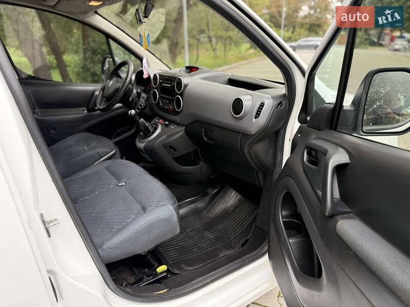 Мінівен Peugeot Partner 2009 в Хмельницькому фото 26 Мінівен Peugeot Partner 2009 в Хмельницькому