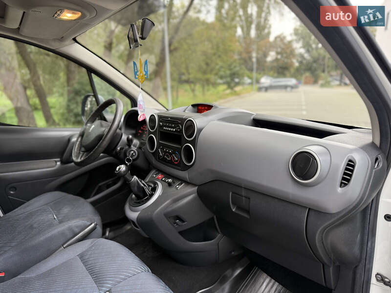 Мінівен Peugeot Partner 2009 в Хмельницькому фото 28 Мінівен Peugeot Partner 2009 в Хмельницькому