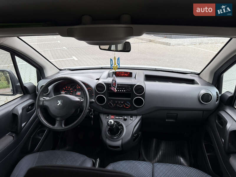 Мінівен Peugeot Partner 2009 в Хмельницькому фото 40 Мінівен Peugeot Partner 2009 в Хмельницькому