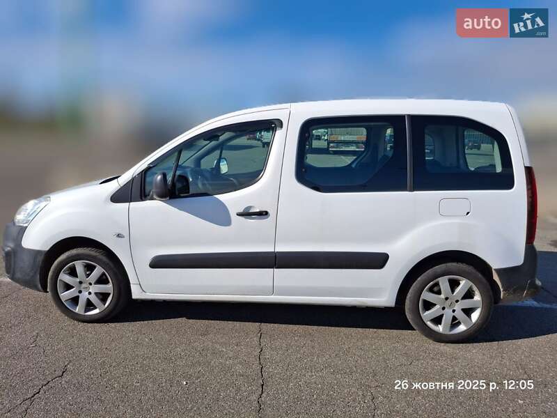 Минивэн Peugeot Partner 2017 в Киеве фото 7 Минивэн Peugeot Partner 2017 в Киеве