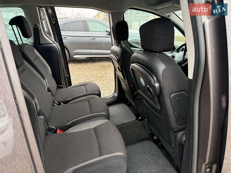 Мінівен Peugeot Partner 2016 в Коломиї фото 26 Мінівен Peugeot Partner 2016 в Коломиї