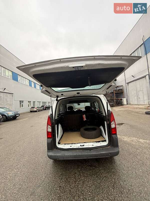 Минивэн Peugeot Partner 2017 в Киеве