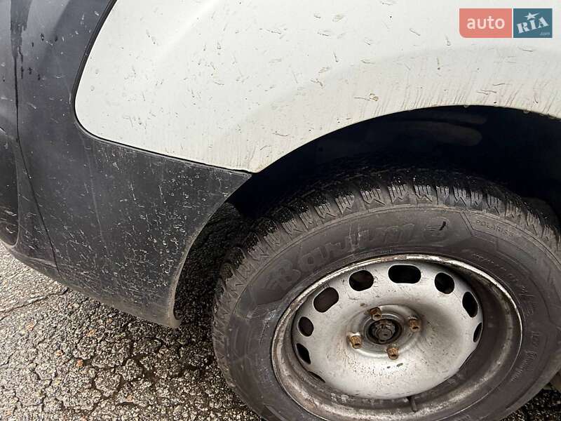 Минивэн Peugeot Partner 2017 в Киеве