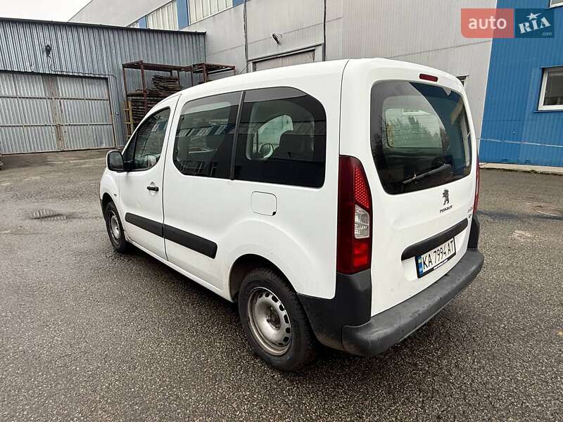 Минивэн Peugeot Partner 2017 в Киеве