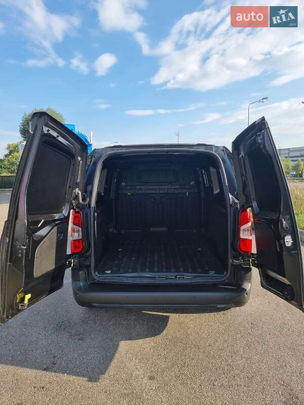 Грузовой фургон Peugeot Partner 2020 в Киеве