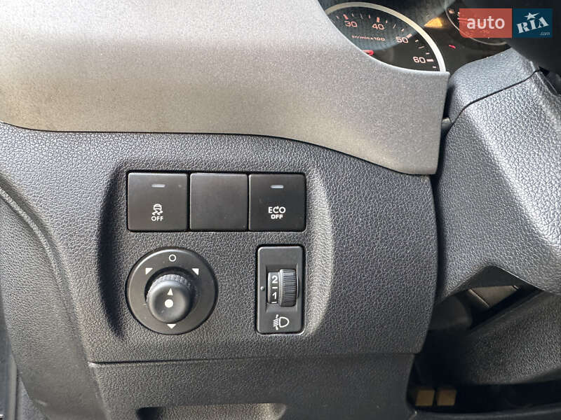 Минивэн Peugeot Partner 2016 в Днепре