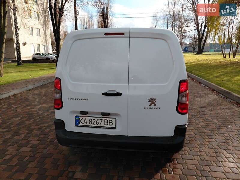Вантажопасажирський фургон Peugeot Partner 2020 в Києві