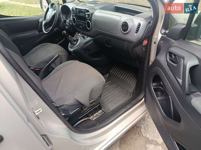 Минивэн Peugeot Partner 2011 в Светловодске