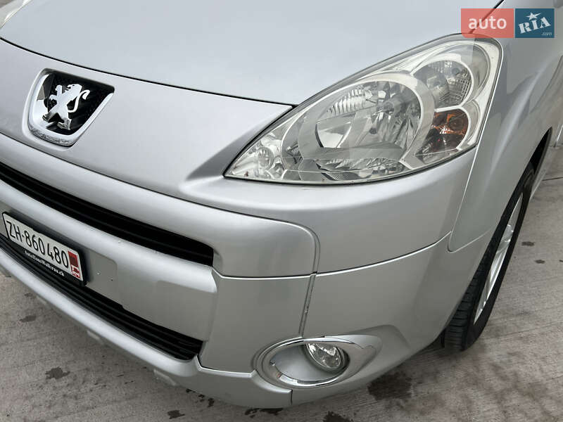 Мінівен Peugeot Partner 2011 в Луцьку