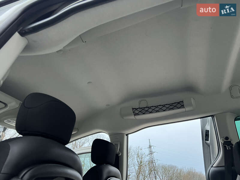 Мінівен Peugeot Partner 2011 в Луцьку