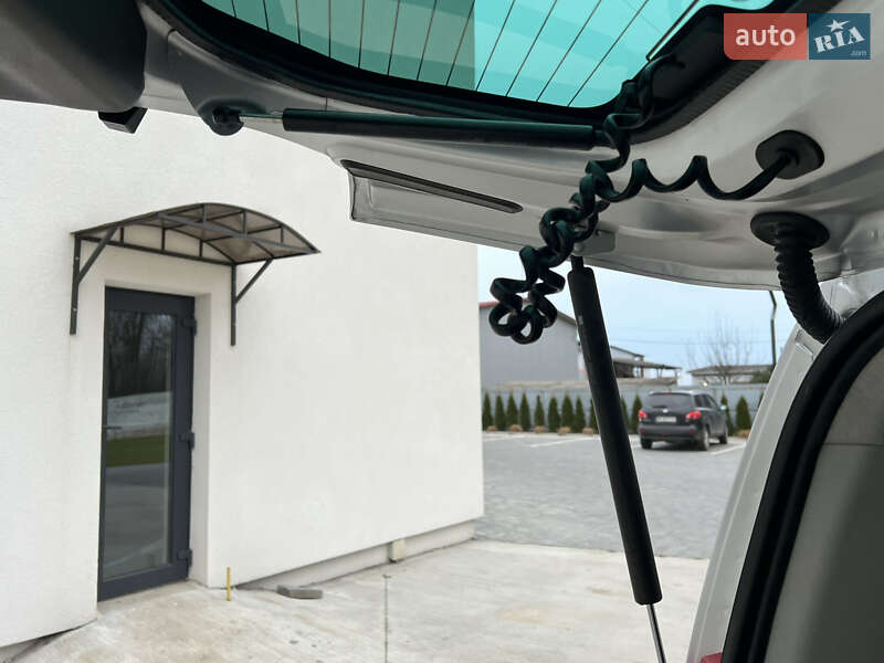 Мінівен Peugeot Partner 2011 в Луцьку