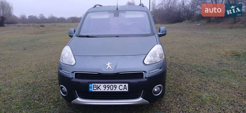 Минивэн Peugeot Partner 2012 в Березному