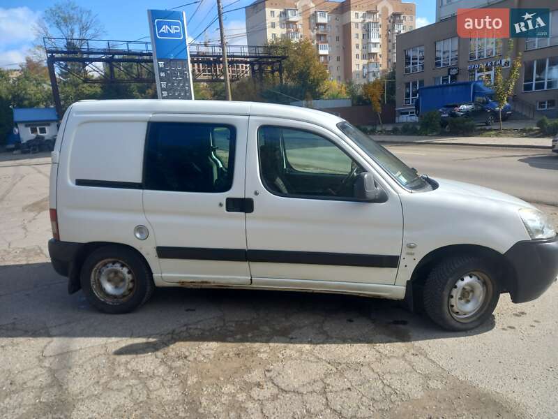 Минивэн Peugeot Partner 2007 в Сторожинце