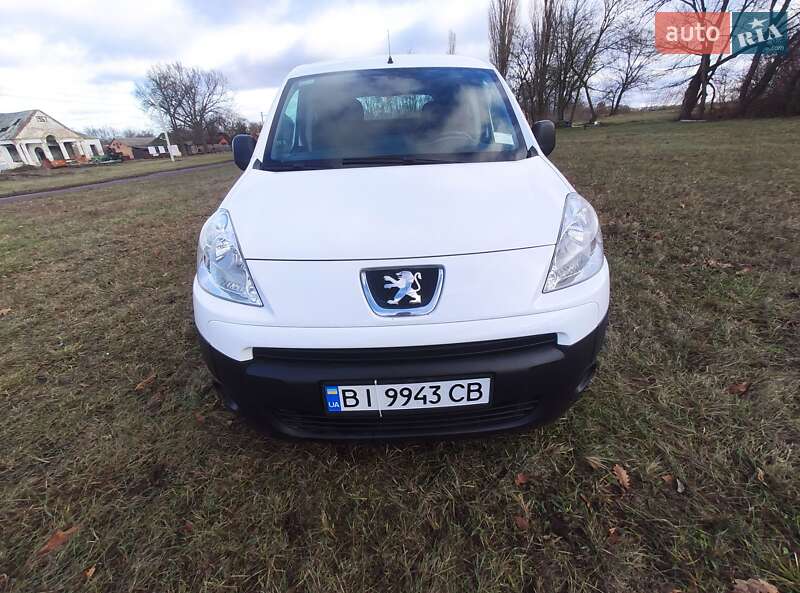 Вантажний фургон Peugeot Partner 2012 в Лохвиці фото Вантажний фургон Peugeot Partner 2012 в Лохвиці