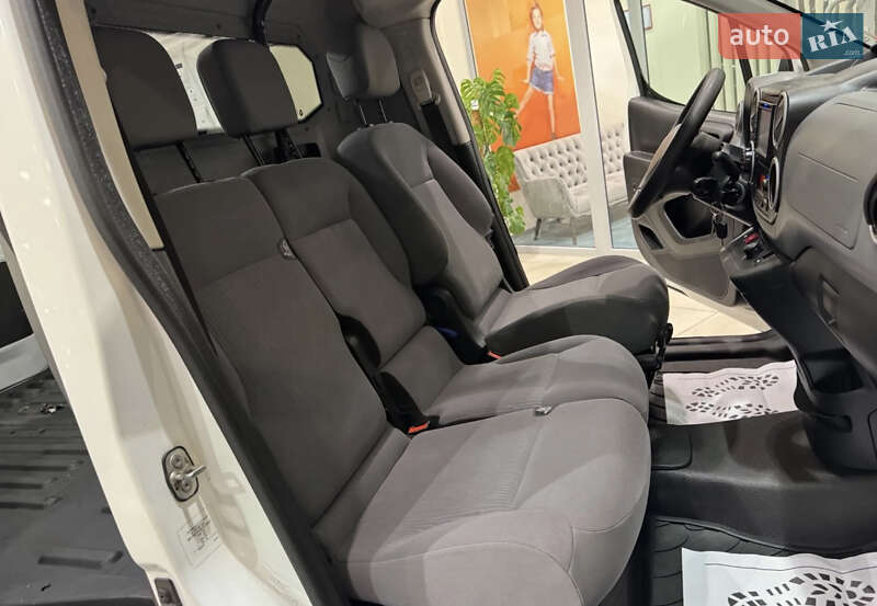 Грузовой фургон Peugeot Partner 2014 в Львове