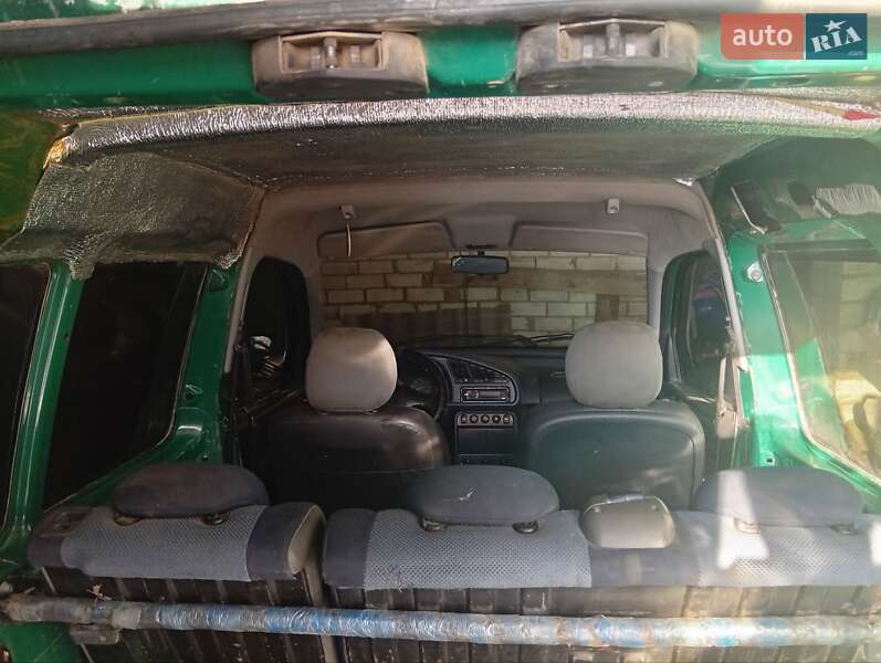 Минивэн Peugeot Partner 1998 в Ровно